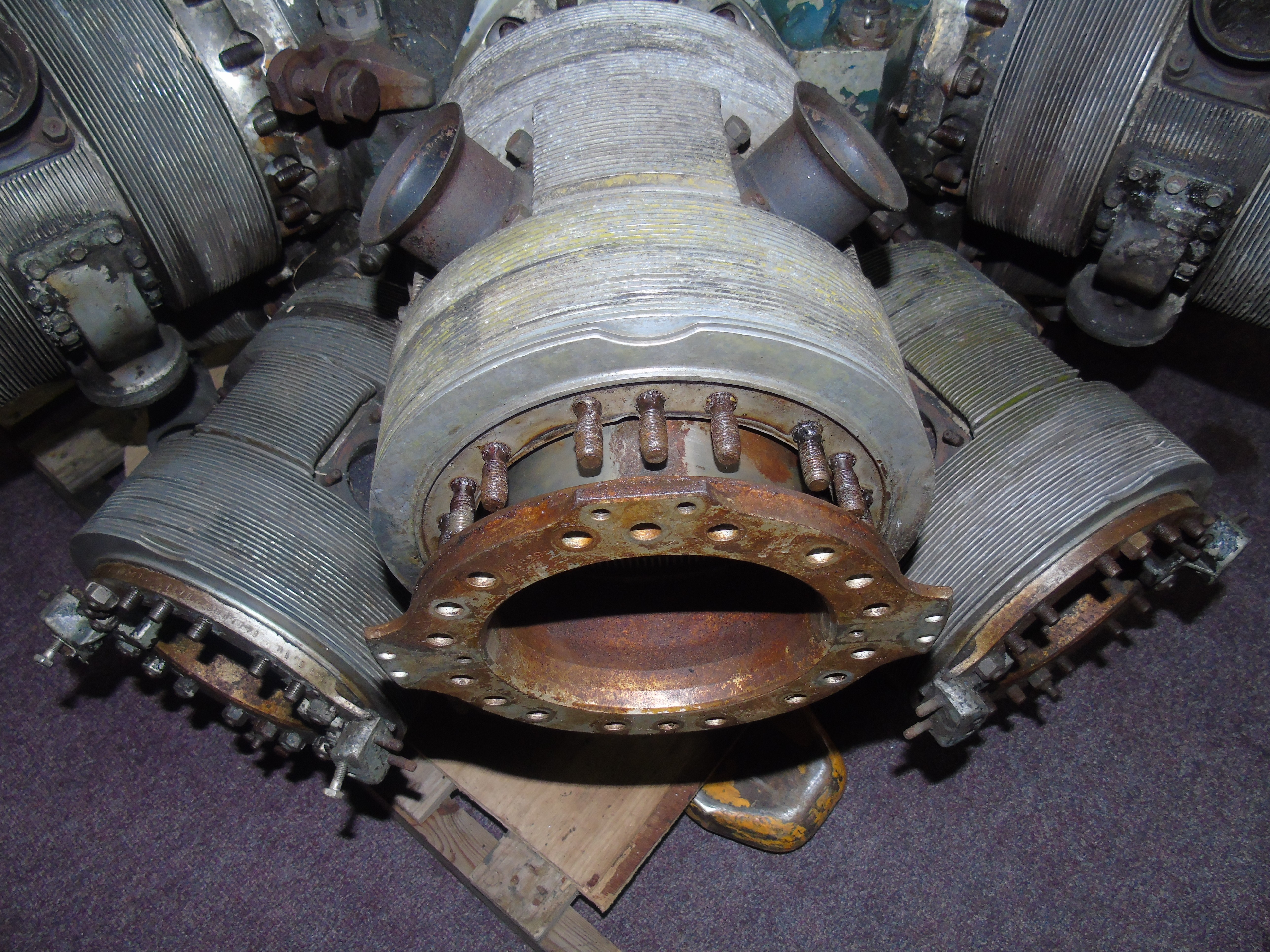 BRISTOL HERCULES RADIAL AIRCRAFT ENGINE WITH MANUAL - Image 13 of 15