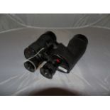 CANADIAN MILITARY BINOCULARS 1944 EST [£20-£40]