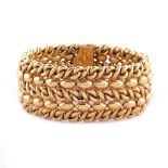 18kt gold band bracelet 1940s/1950s weight 64,8 gr.