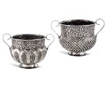 Two silver cups Oriental art, 19th-20th century tot. weight 570 gr.