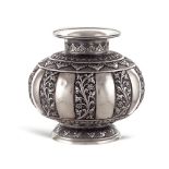 Silver vase Oriental art, 19th-20th century weight 653 gr.
