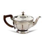 Silver teapot London, 1936 weight 430 gr.