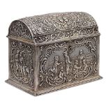 Silver box Germany, 19th century weight 536 gr.