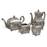 Silver tea and coffee service (4) Germany, 19th century weight 1372 gr.