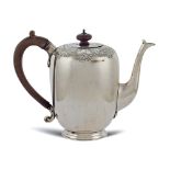 Silver teapot London, 1926 weight 773 gr.
