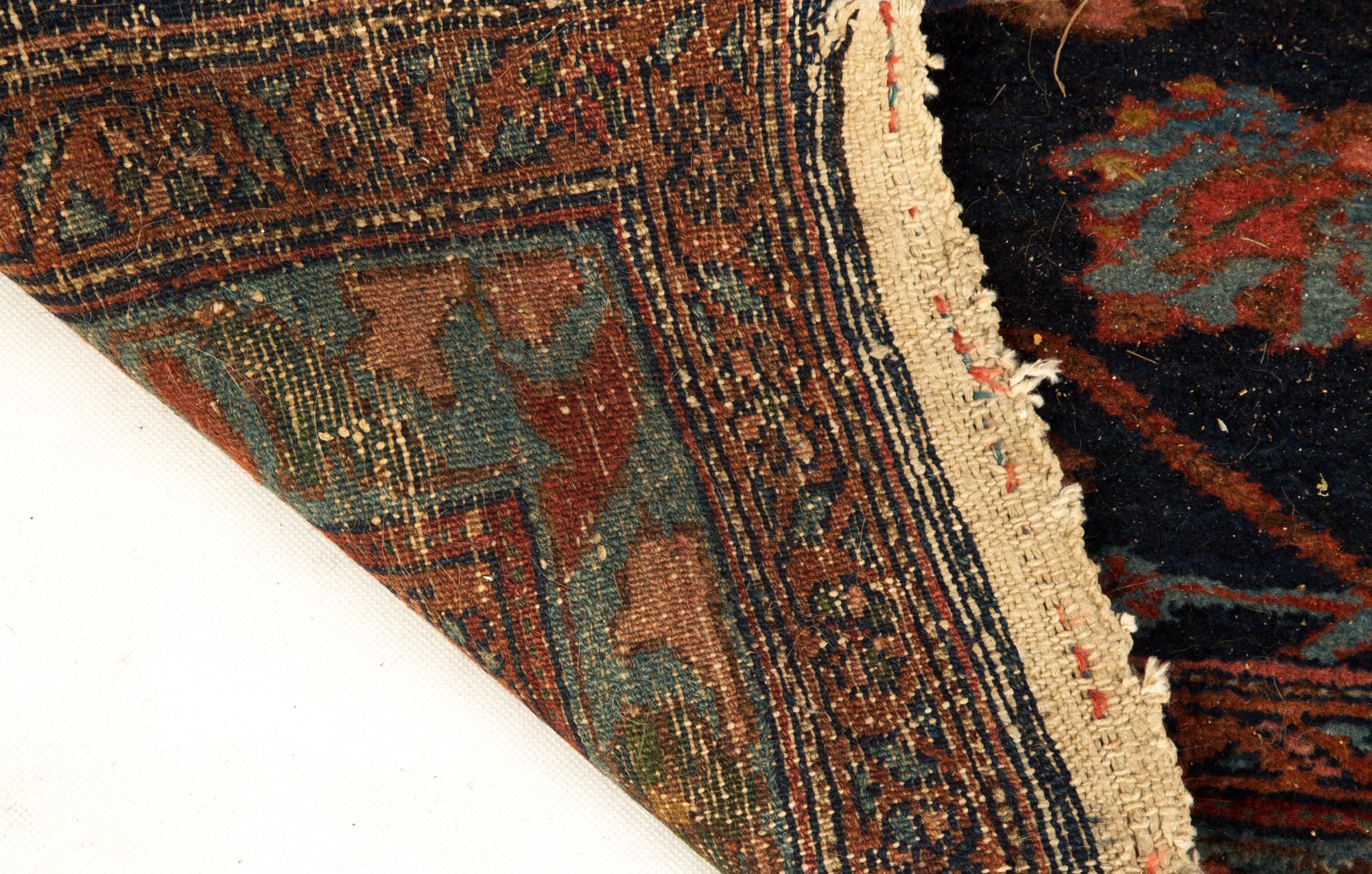 Hamadan Oriental Rug. Early 20th century. Even pile. 6' 9" x 3' 7". Online bidding available: - Image 2 of 2