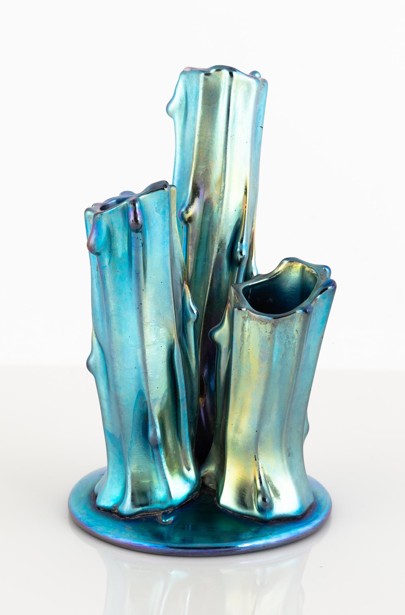 Steuben Blue Aurene Three Prong Stump Vase. Inscribed Steuben Aurene 2744. Excellent. Ht. 6". Online