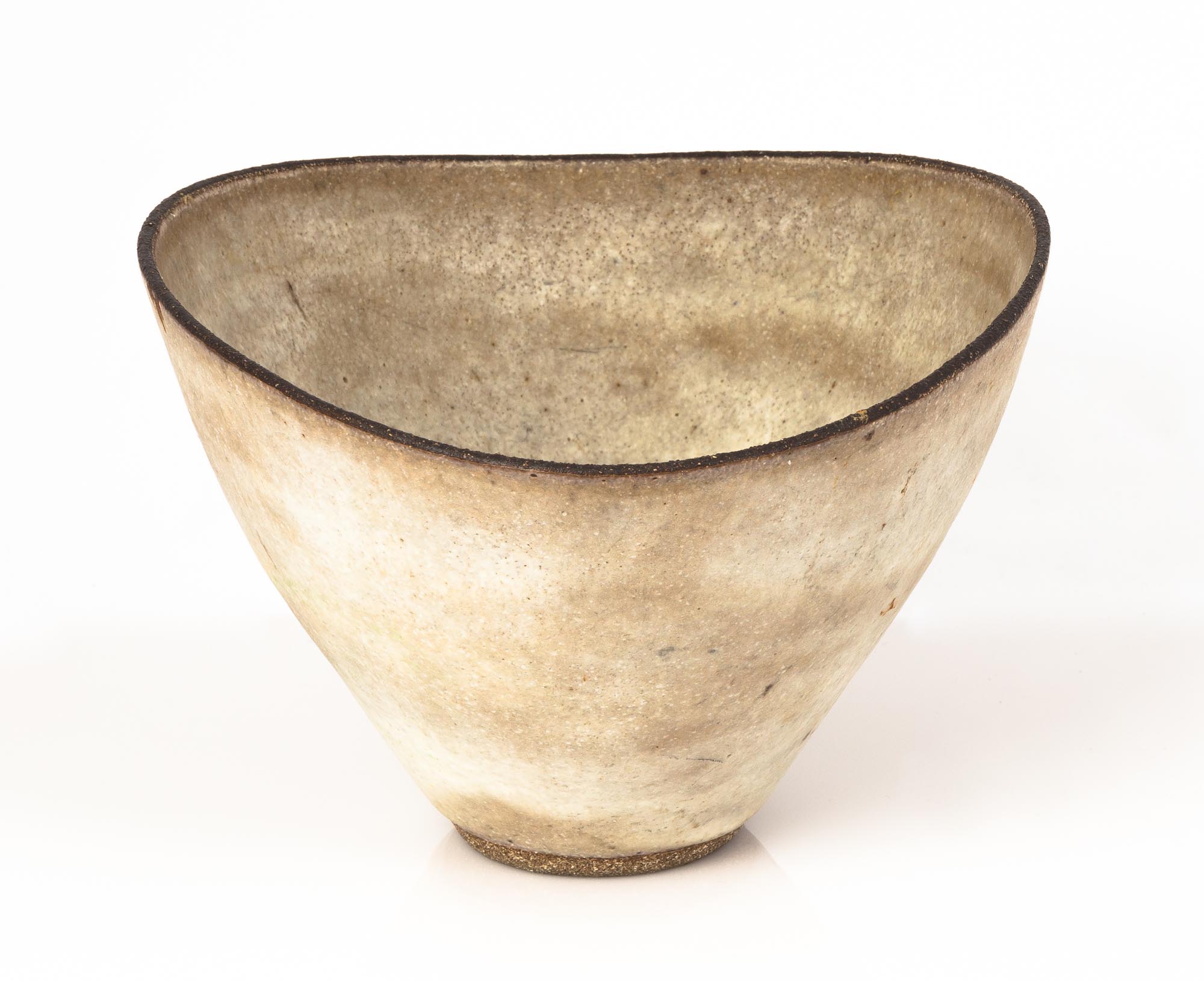 Lucie Rie (British, 1902-1995) Large Oval Bowl. 20th century. Porcelain, Impressed with artist's - Image 2 of 4