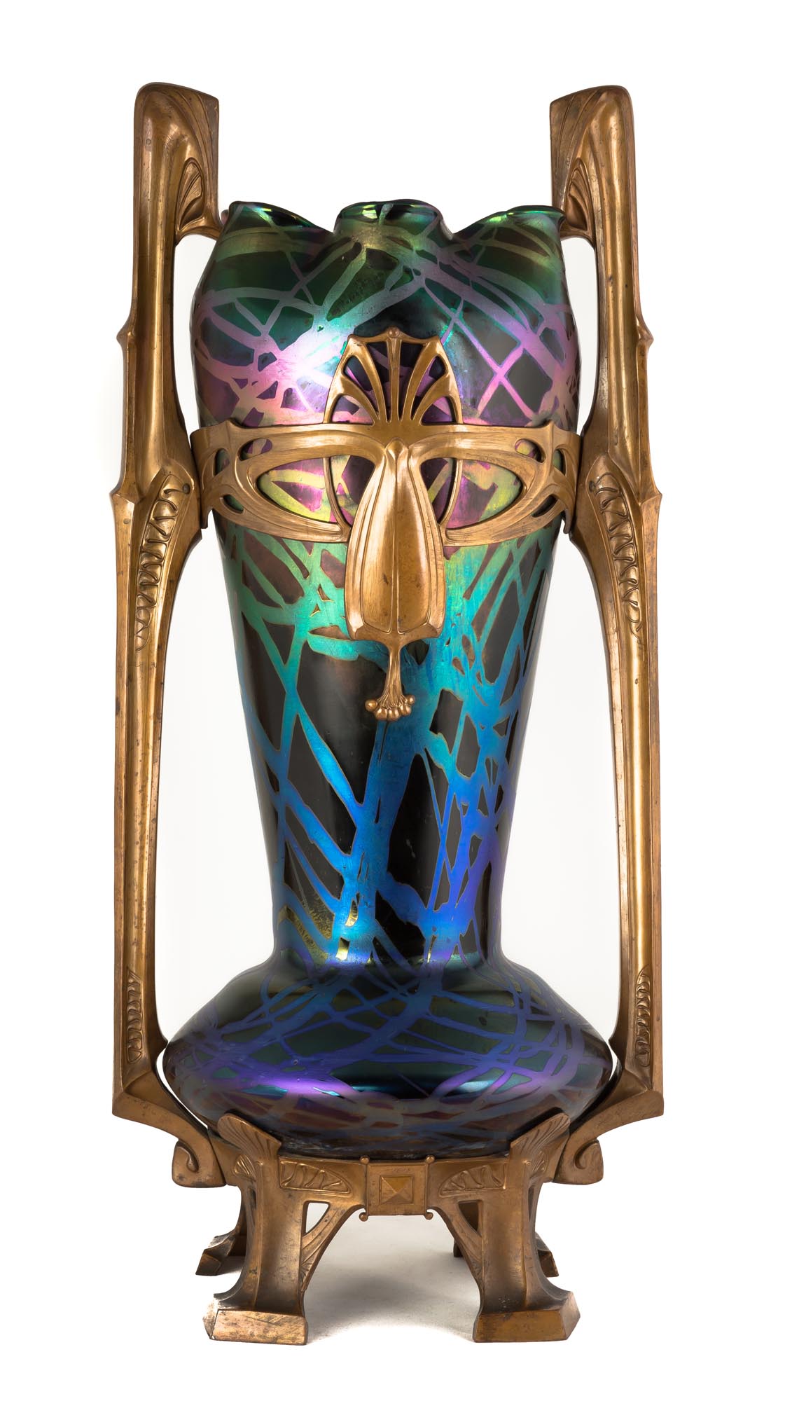 Monumental Austrian Art Nouveau Mounted Vase. Early 20th century. Decorated glass and patinated - Image 2 of 4