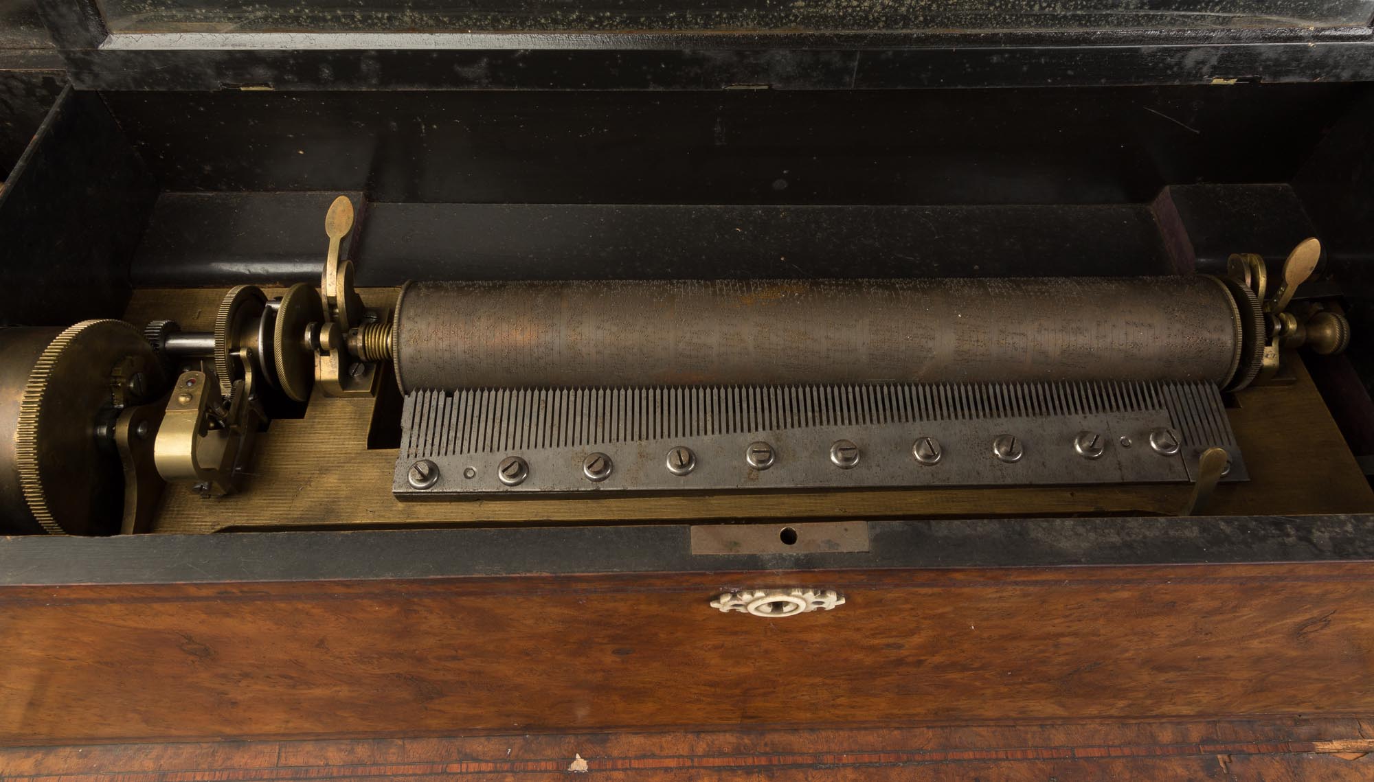 French Interchangeable Cylinder Music Box. French, 19th century. (6) 16" cylinders. One broken - Image 3 of 3