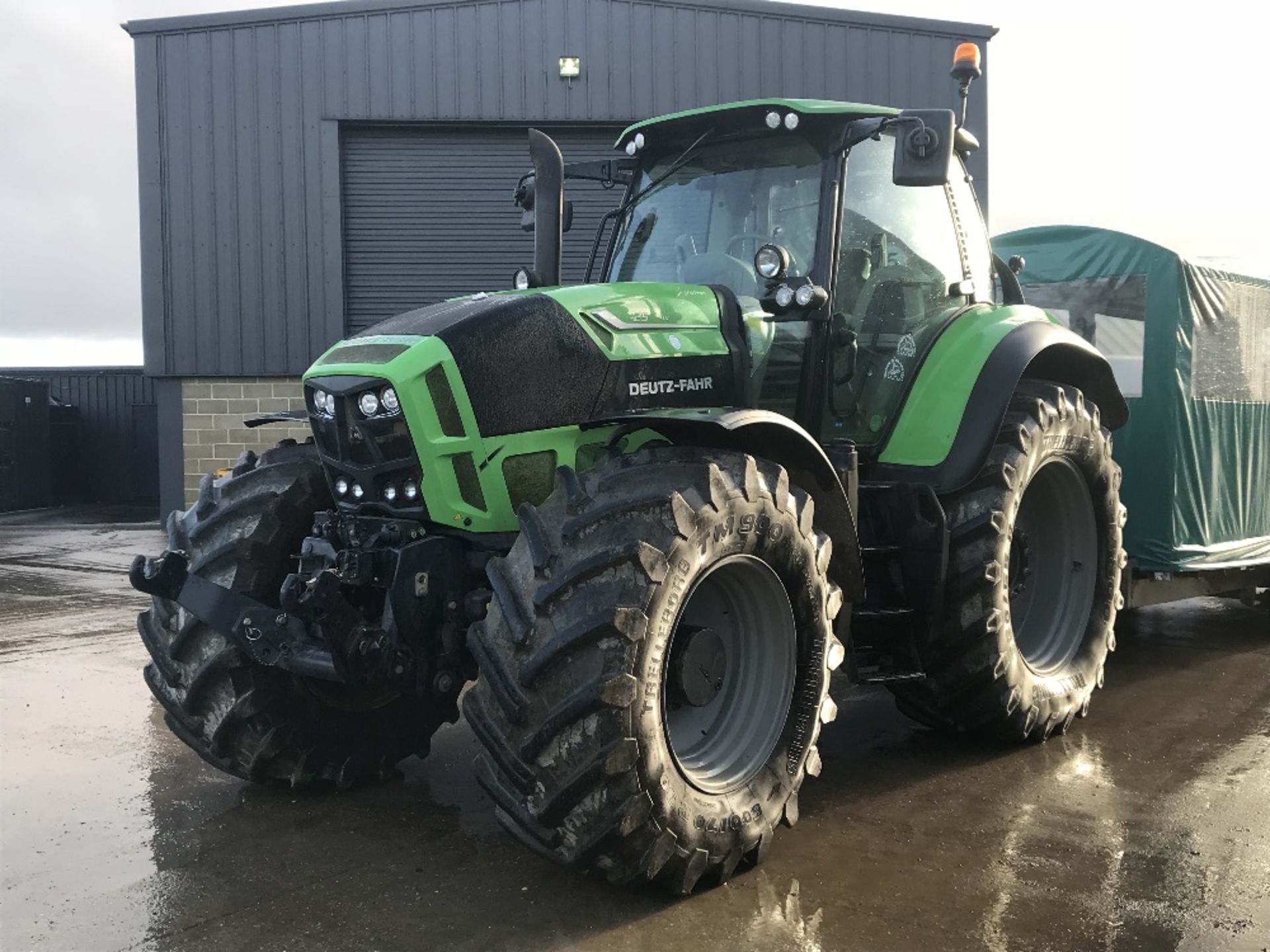 2013 Deutz Fahr 7250 TTV Tractor, AU13 BWH, 2,619 hours, Front Linkage, 4 Rear Spool Valves, - Image 3 of 8