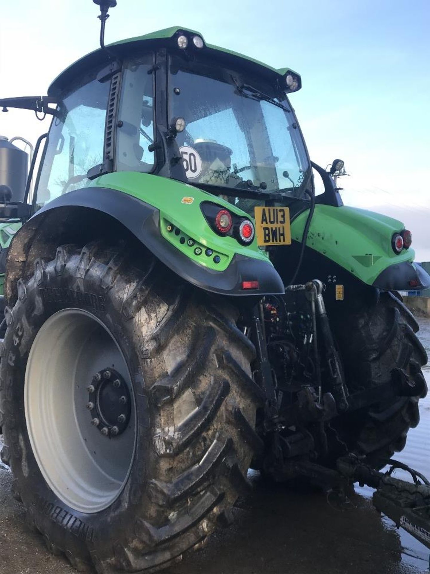 2013 Deutz Fahr 7250 TTV Tractor, AU13 BWH, 2,619 hours, Front Linkage, 4 Rear Spool Valves, - Image 5 of 8