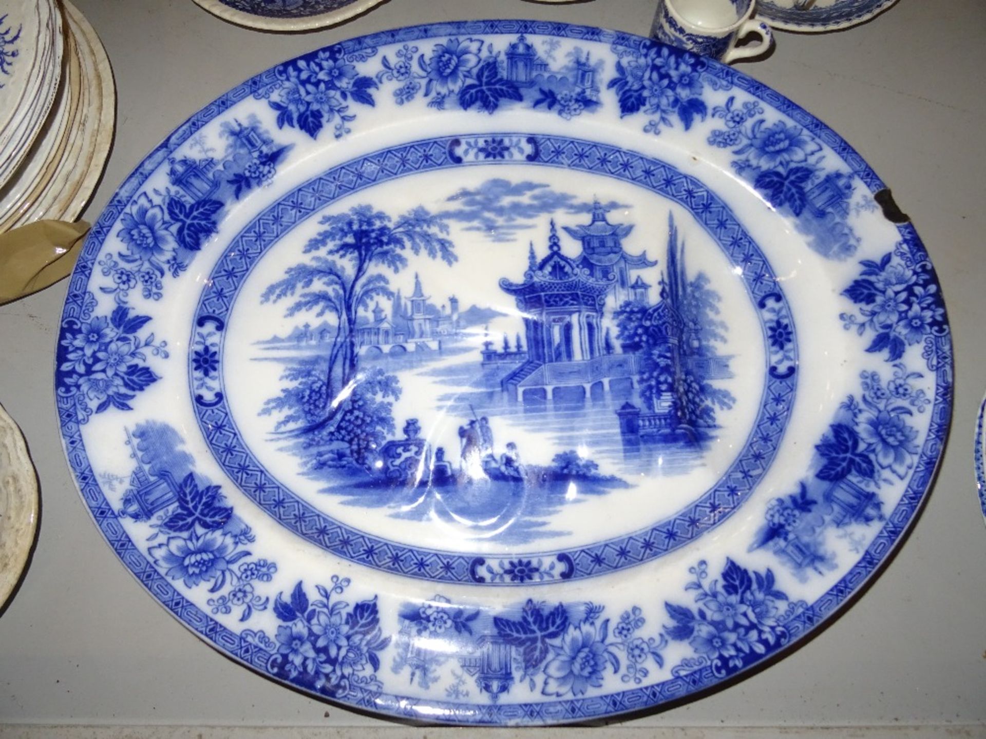 LARGE MADRAS BLUE & WHITE MEAT PLATE