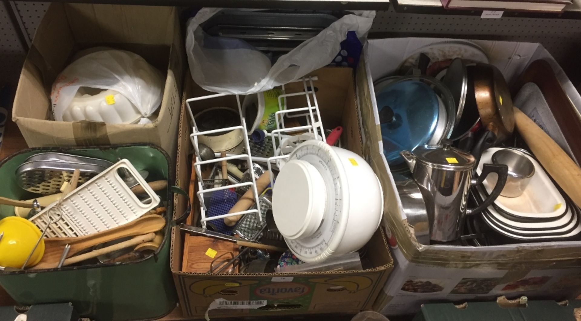 FOUR BOXES OF VARIOUS KITCHEN WARES INCLUDING ENAMEL BREAD BIN