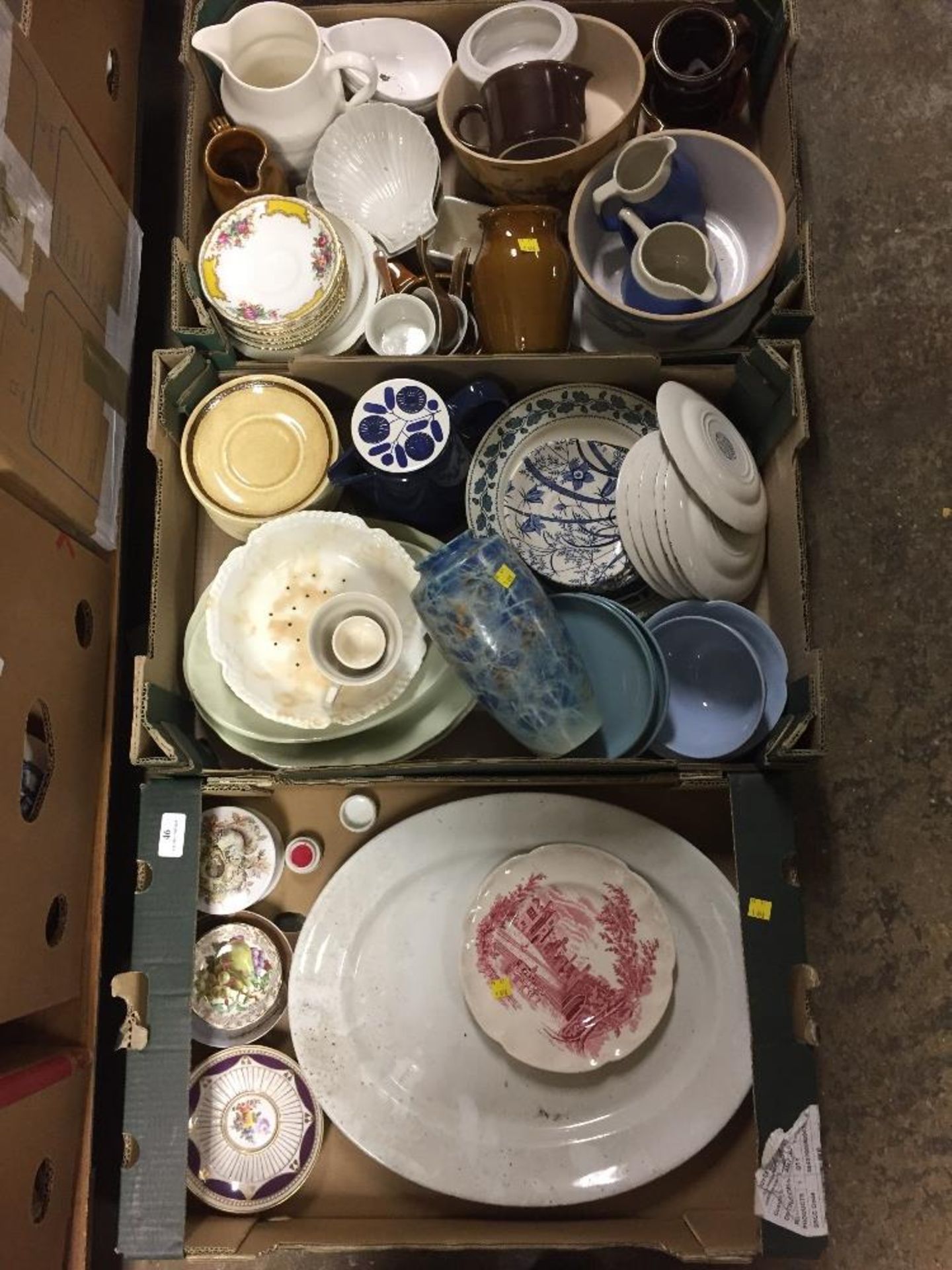 THREE BOXES OF KITCHENWARE