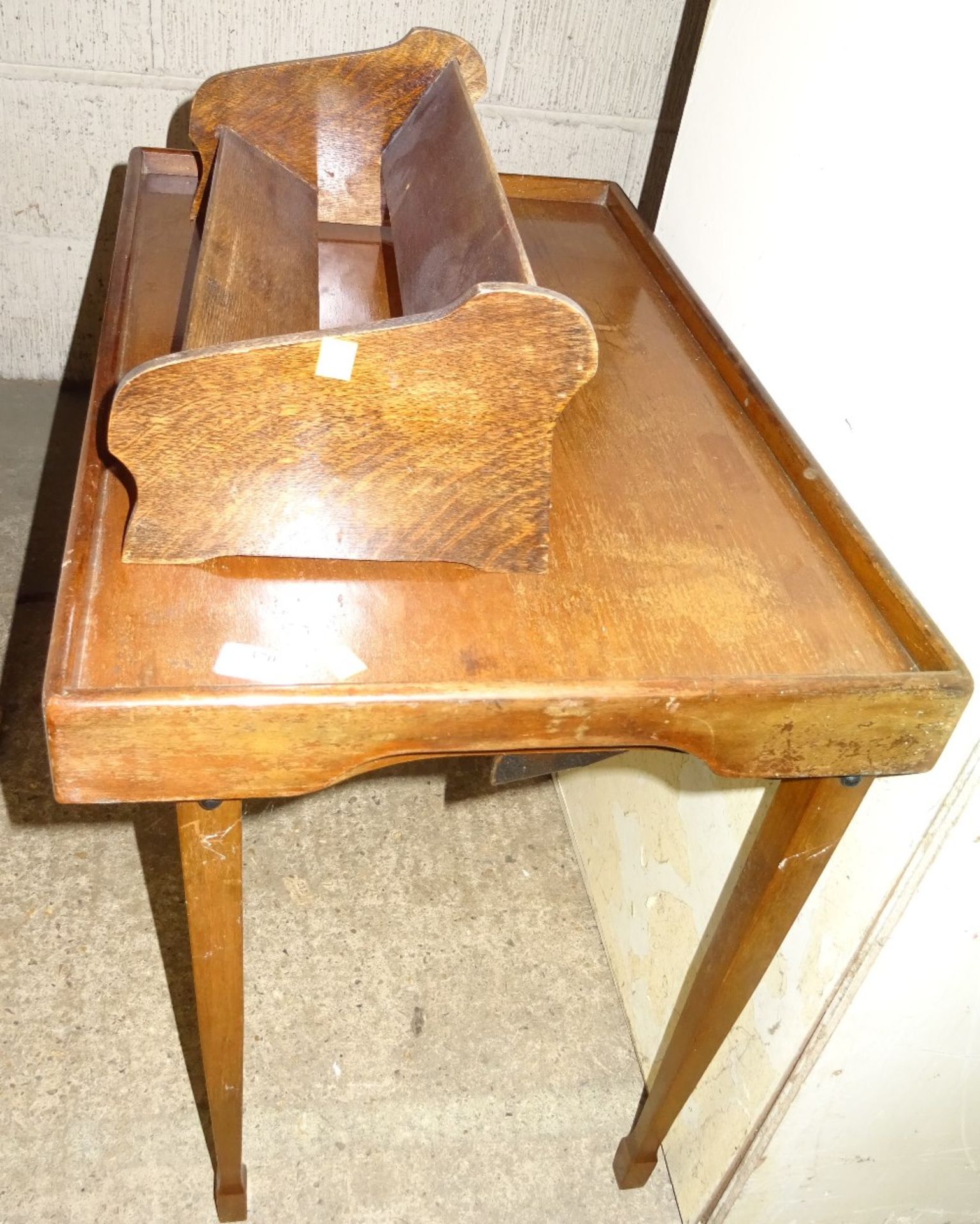 FOLDING OAK BUTLERS TRAY AND SMALL BOOK HOLDER