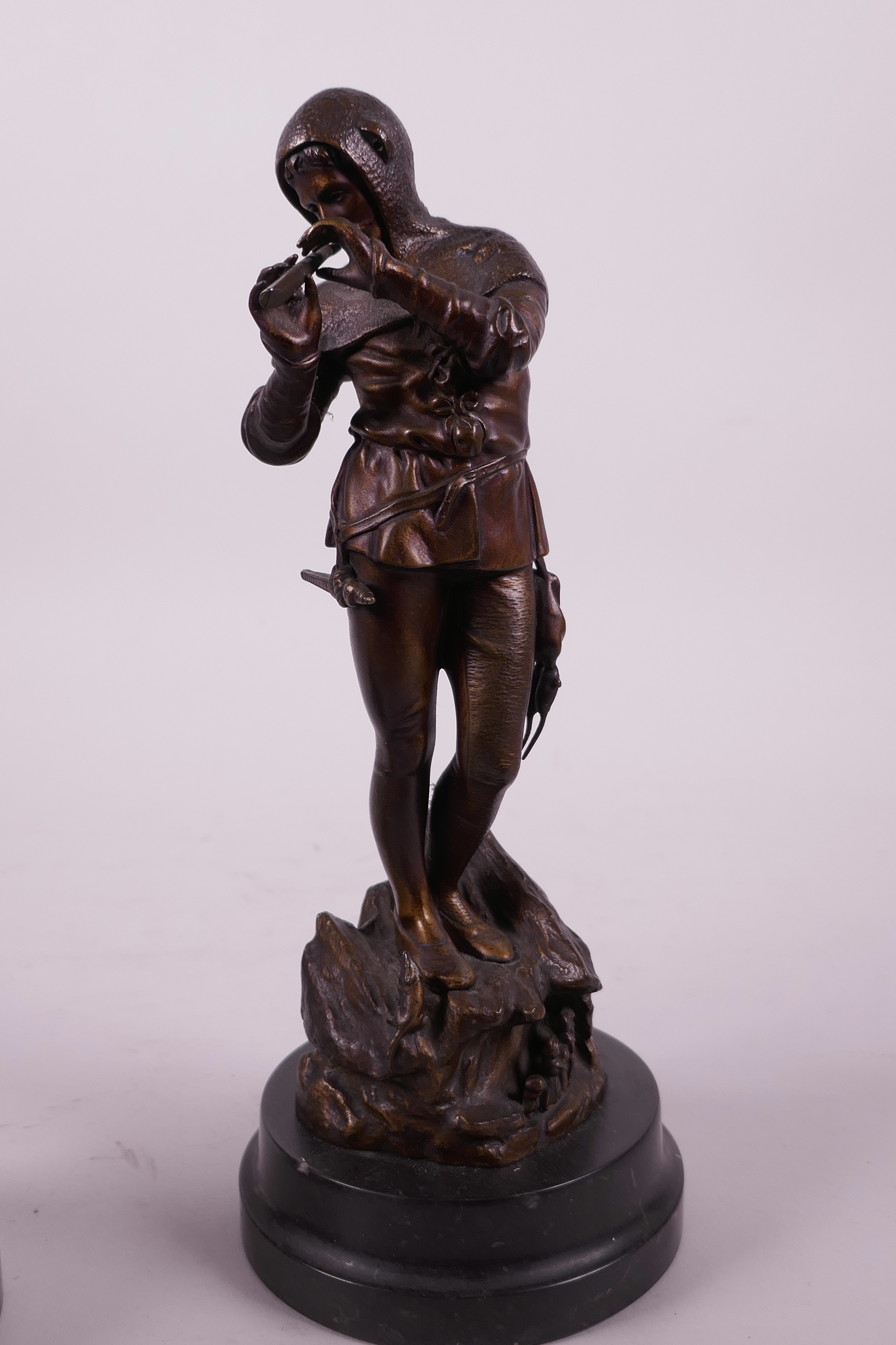 A pair of late C19th bronze figures by E. Barillot, the Pied Piper and a jester, 11" high - Image 6 of 9