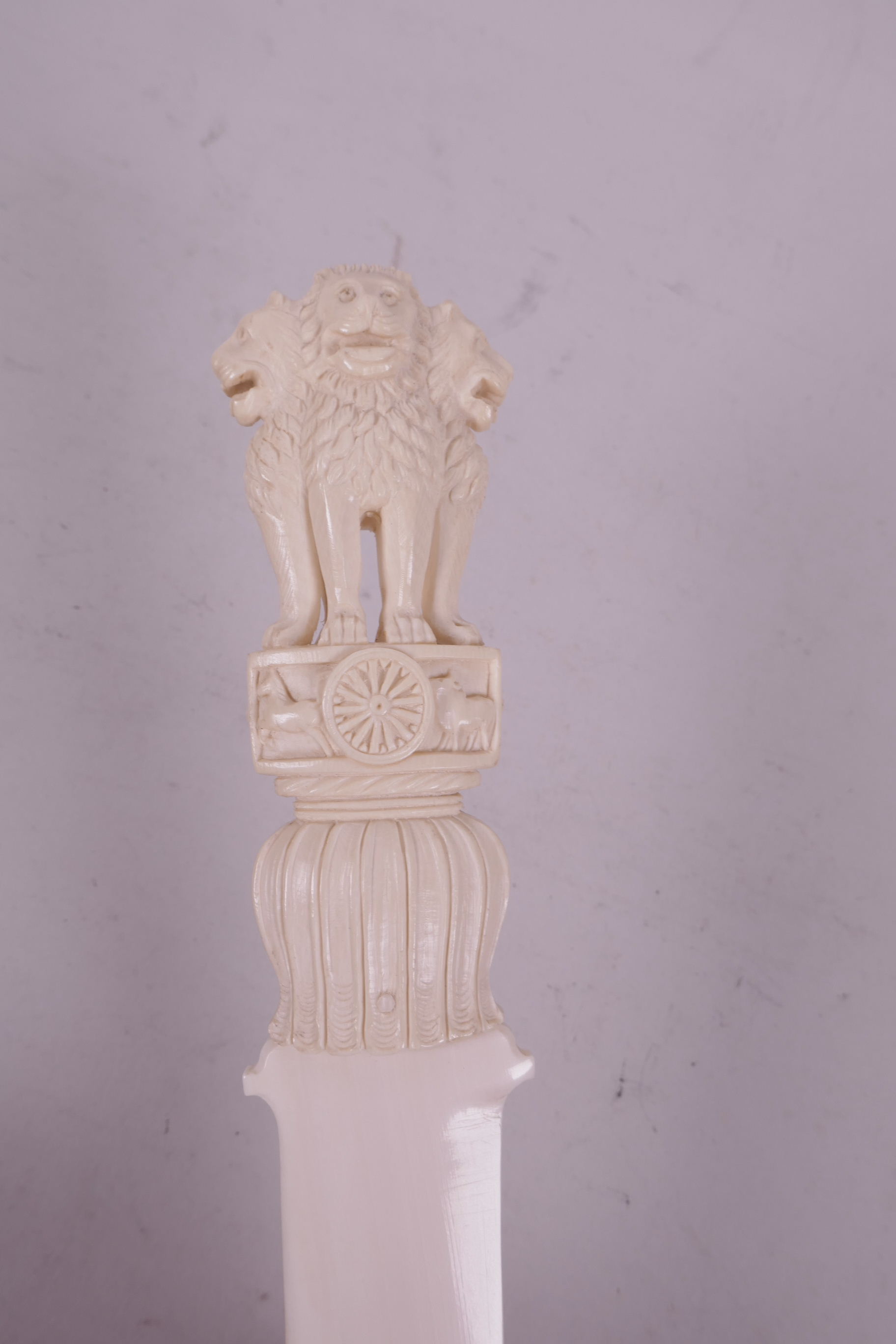 A late C19th/early C20th ivory letter opener, with carved handle in the form of three lions, 12" - Image 3 of 3