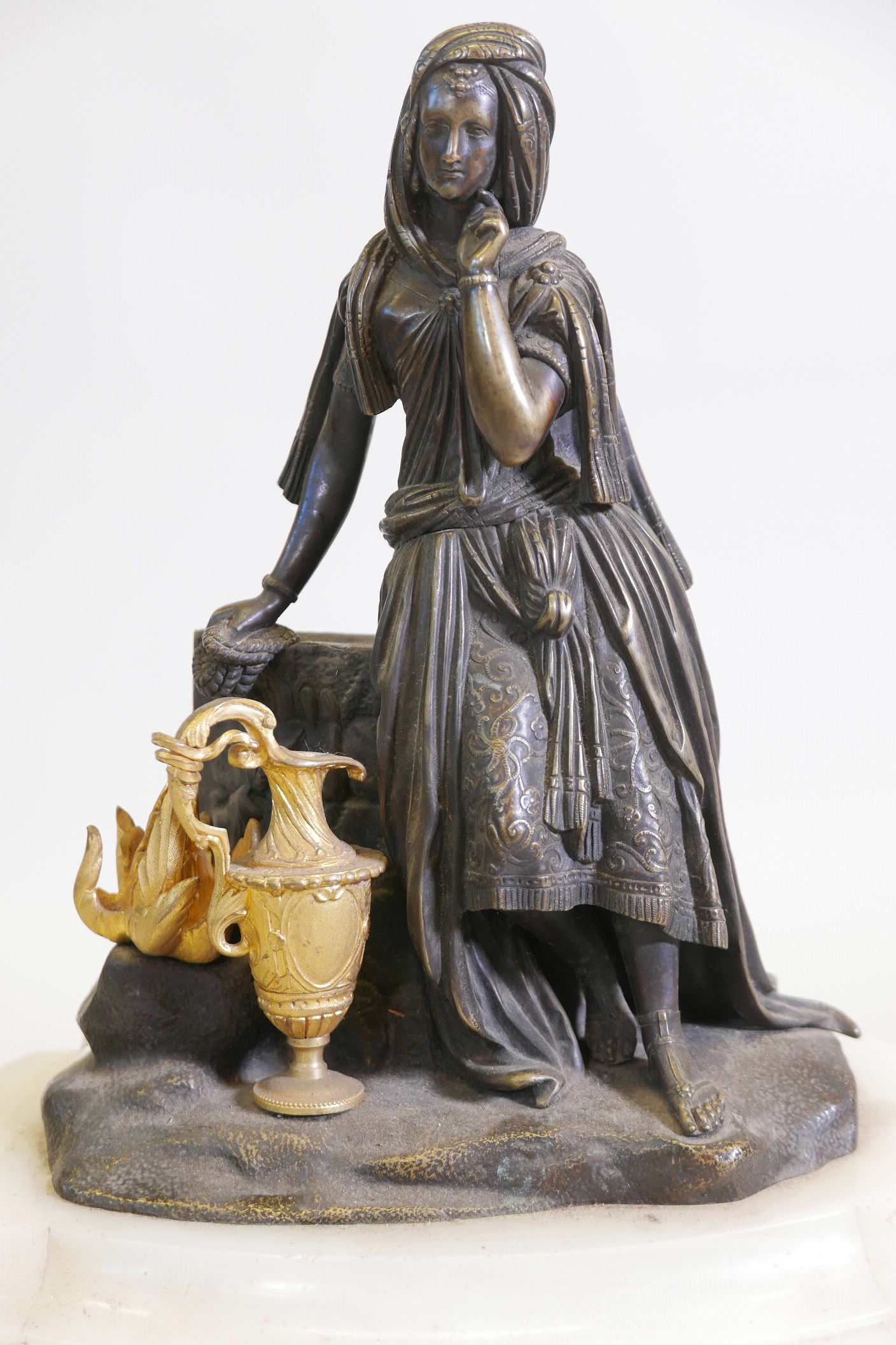 A C19th French onyx mantel clock, with a bronze and ormolu figure of an Ottoman woman with ewer, the - Image 3 of 5