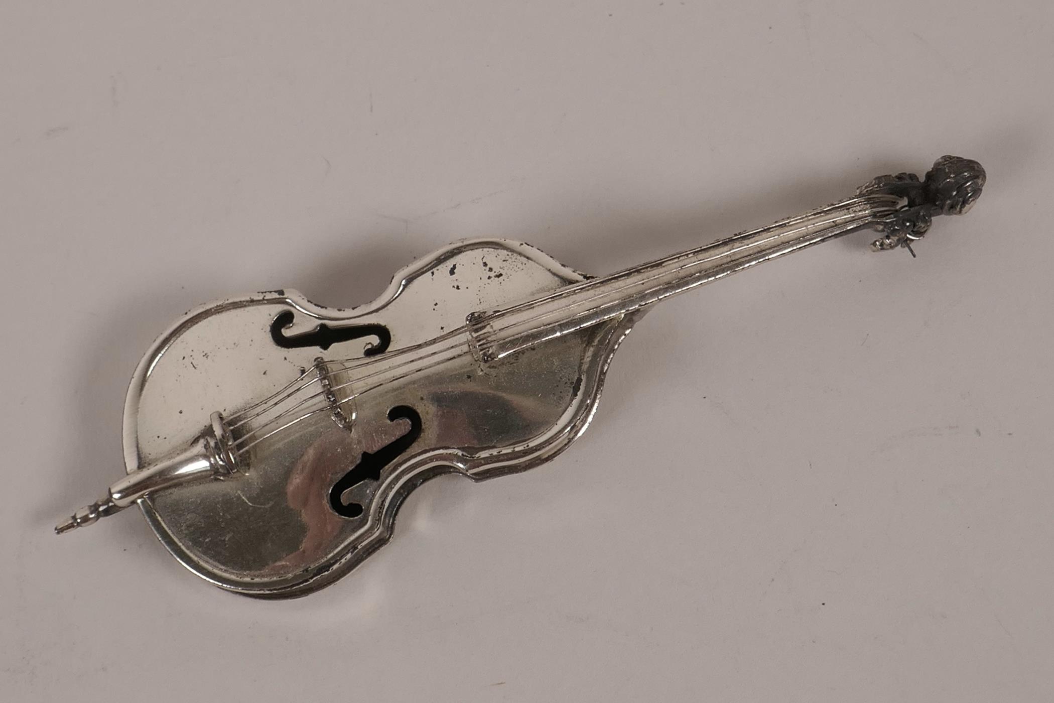 An Angini Italian silver miniature cello, 4" long
