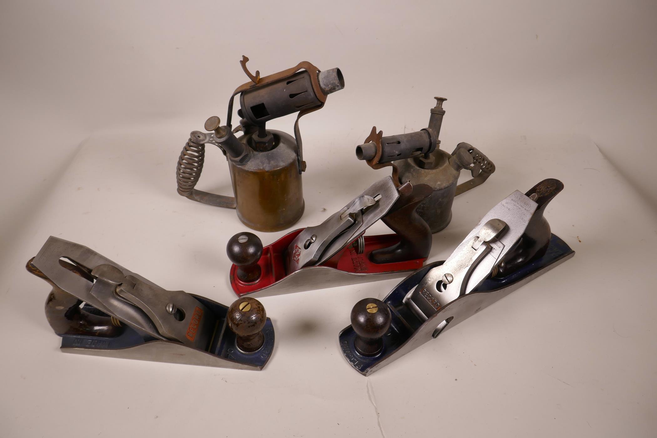 A Spear and Jackson smoothing plane, 10" long, together with two Record planes, no.010 and no.04, - Image 2 of 2