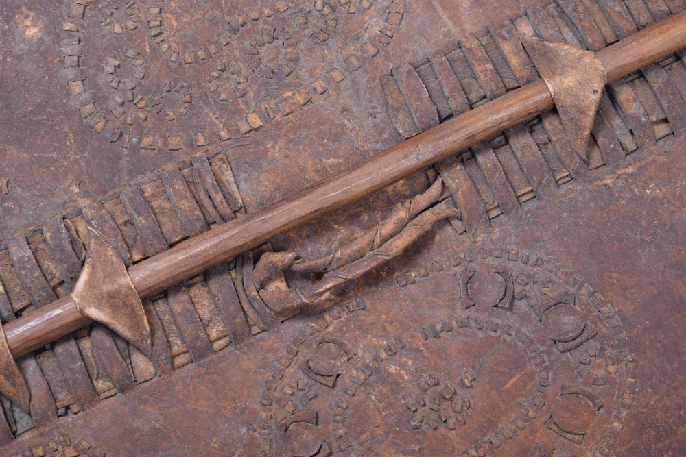 Scarce Zulu Chiefs Ceremonial Shield “Ihawu” - Image 6 of 8