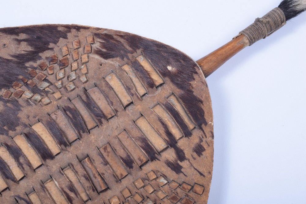 Scarce Zulu Chiefs Ceremonial Shield “Ihawu” - Image 3 of 8