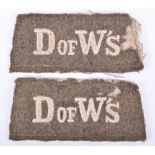 Pair of WW1 Duke of Wellington’s West Riding Regiment Slip-on Shoulder Titles