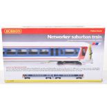 Hornby 00 Gauge R2001A Class 466 Networker Suburban train pack