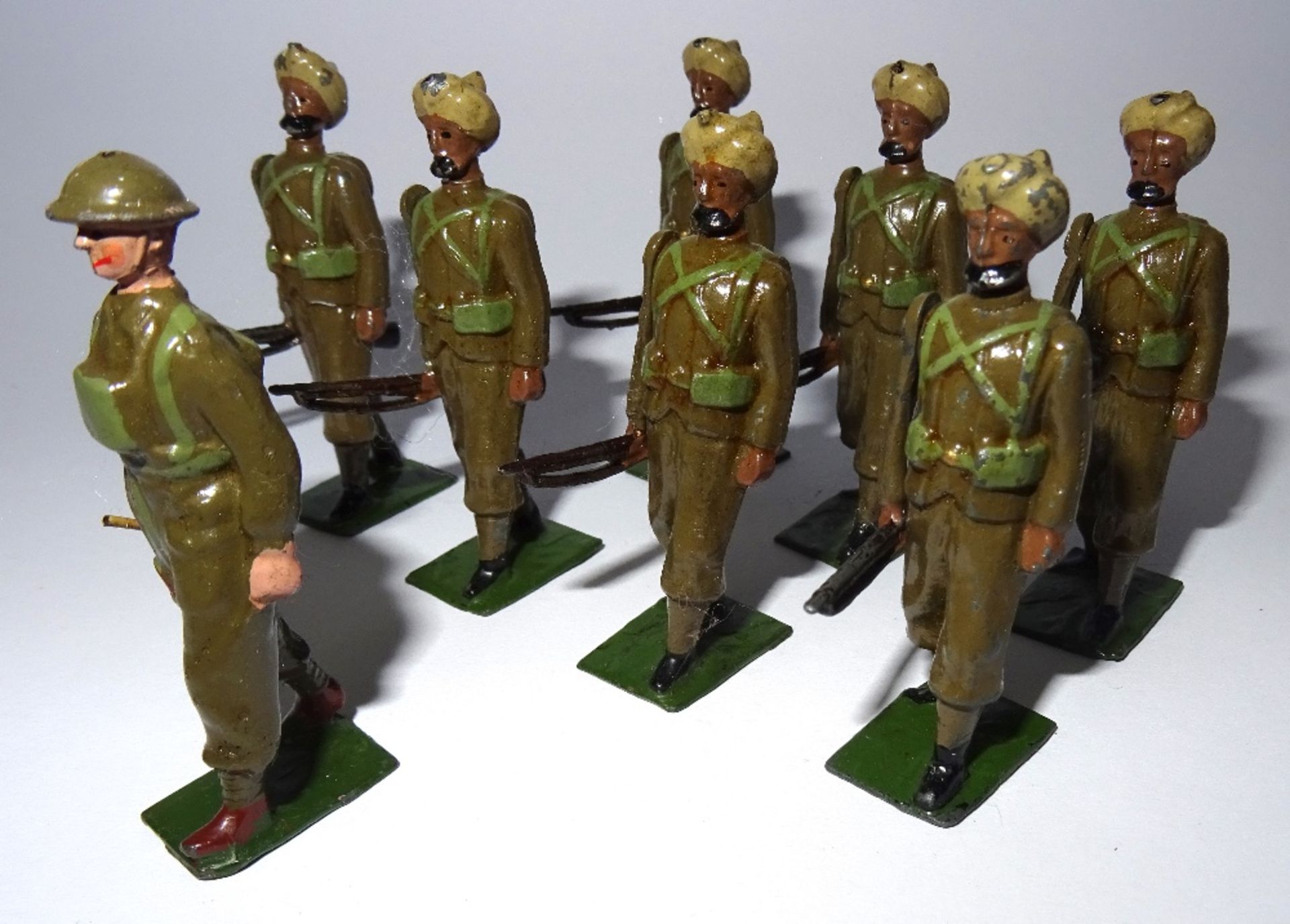 Britains set 1892, Indian Infantry at the trail