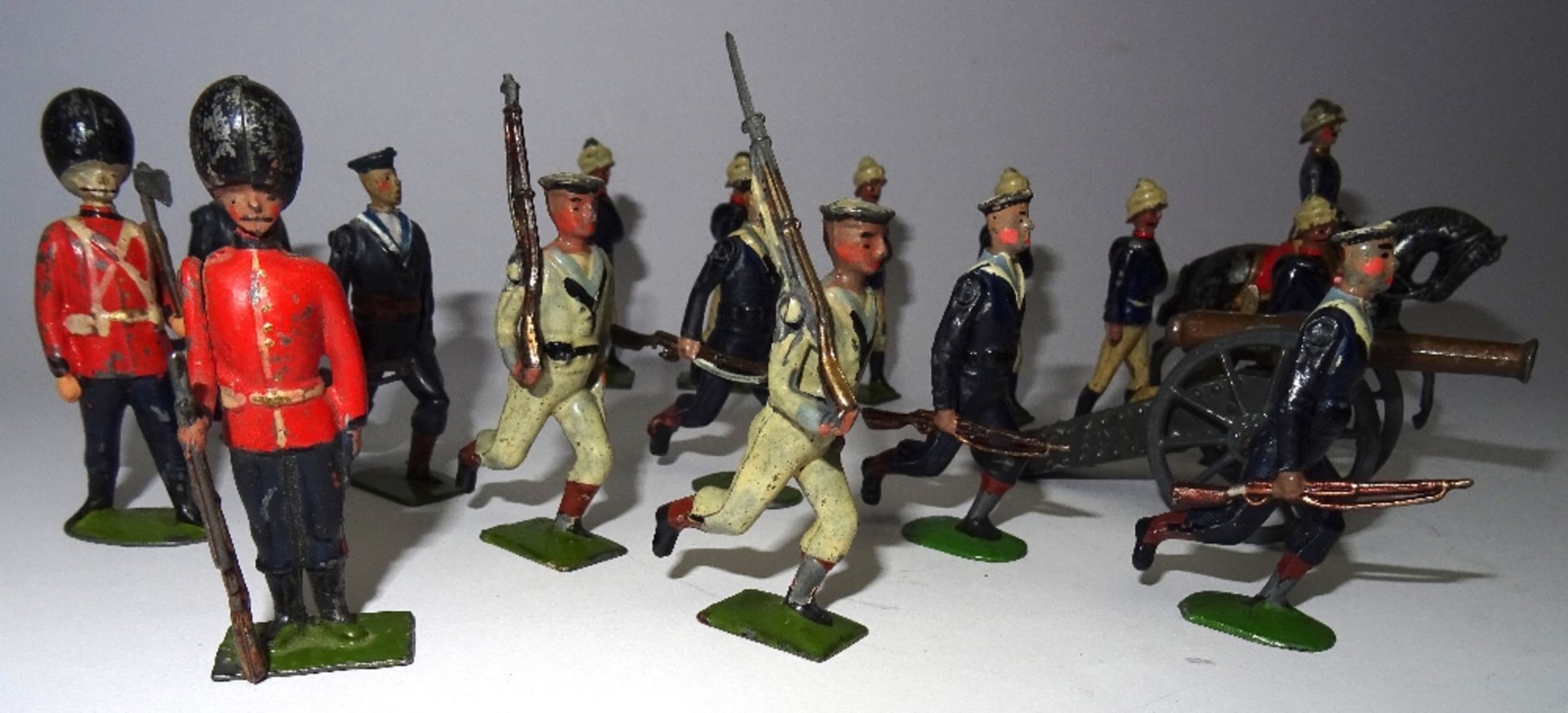 Britains various early figures - Image 3 of 3