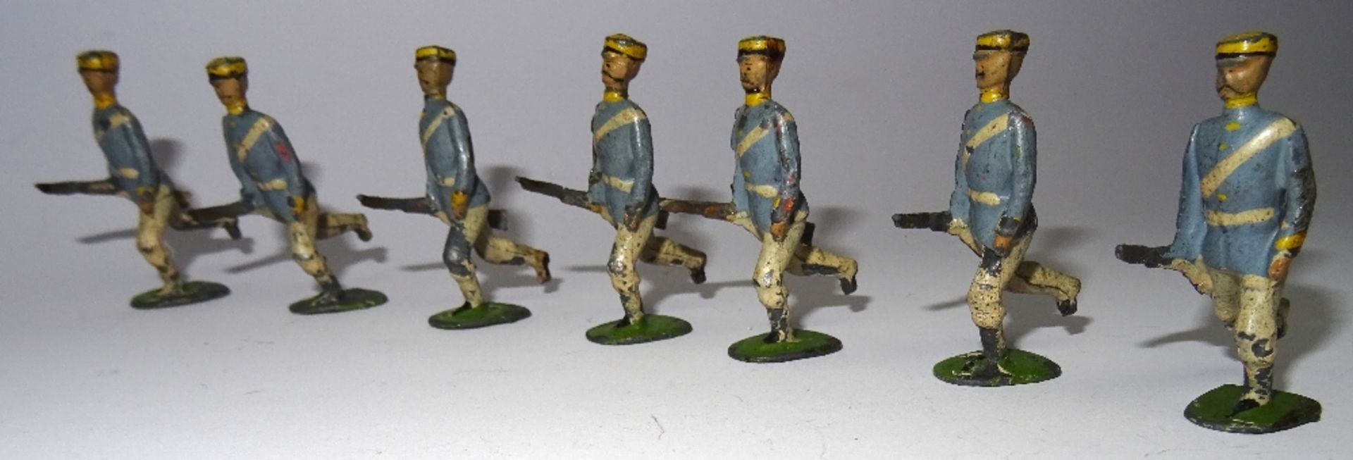 Britains set 25B, Japanese Infantry - Image 4 of 6