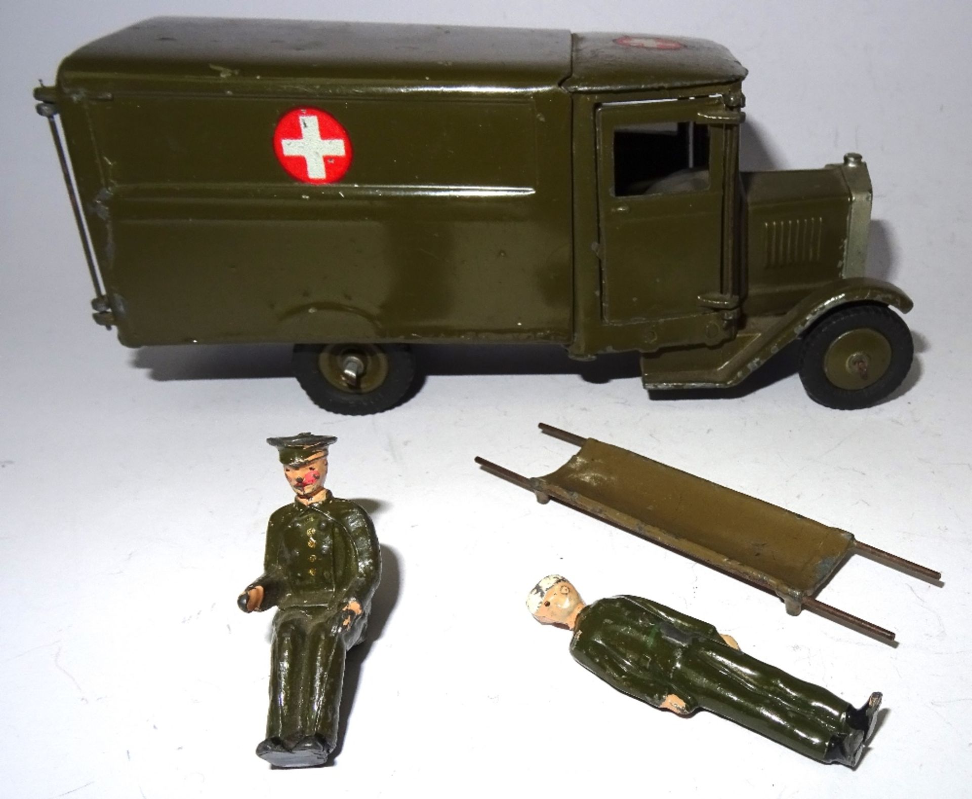 Britains set 1512, Army Ambulance