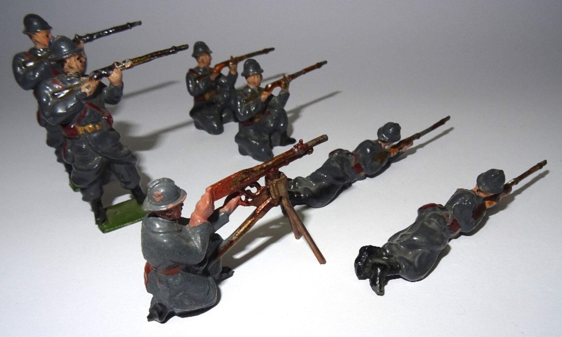 Britains set 1366, RARE French Infantry in Action - Image 3 of 4