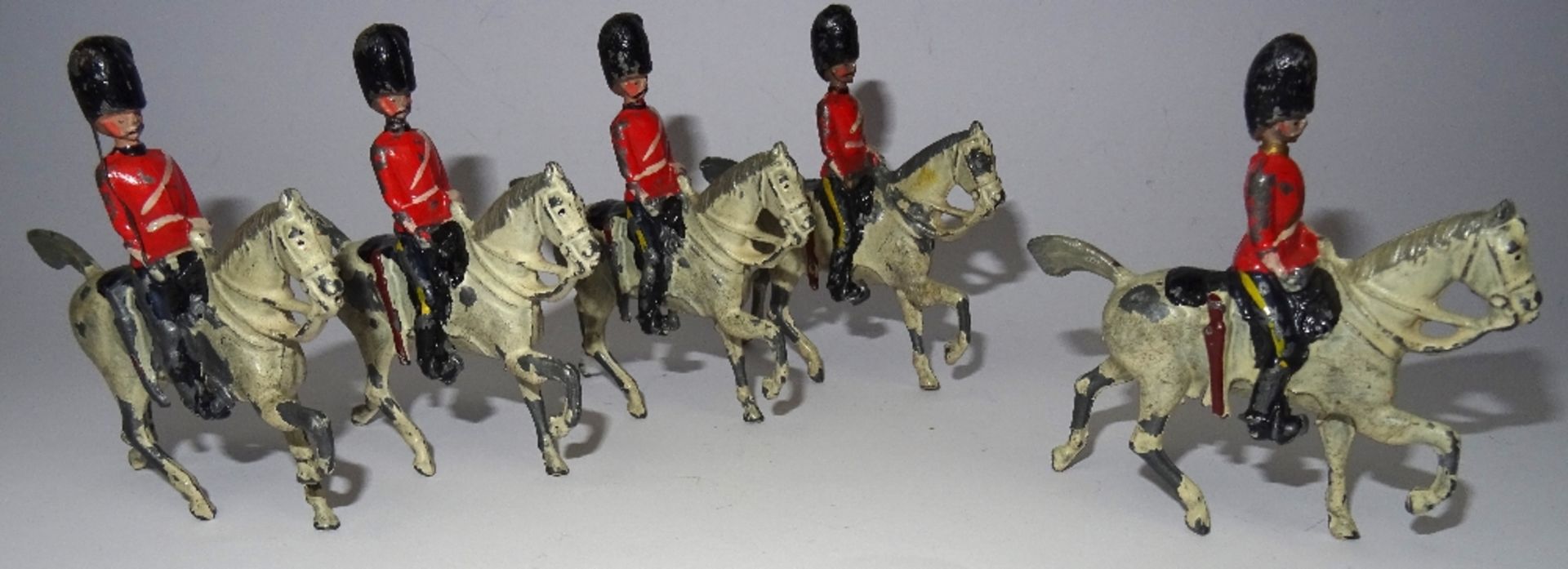 Britains set 32, Royal Scots Greys - Image 3 of 5