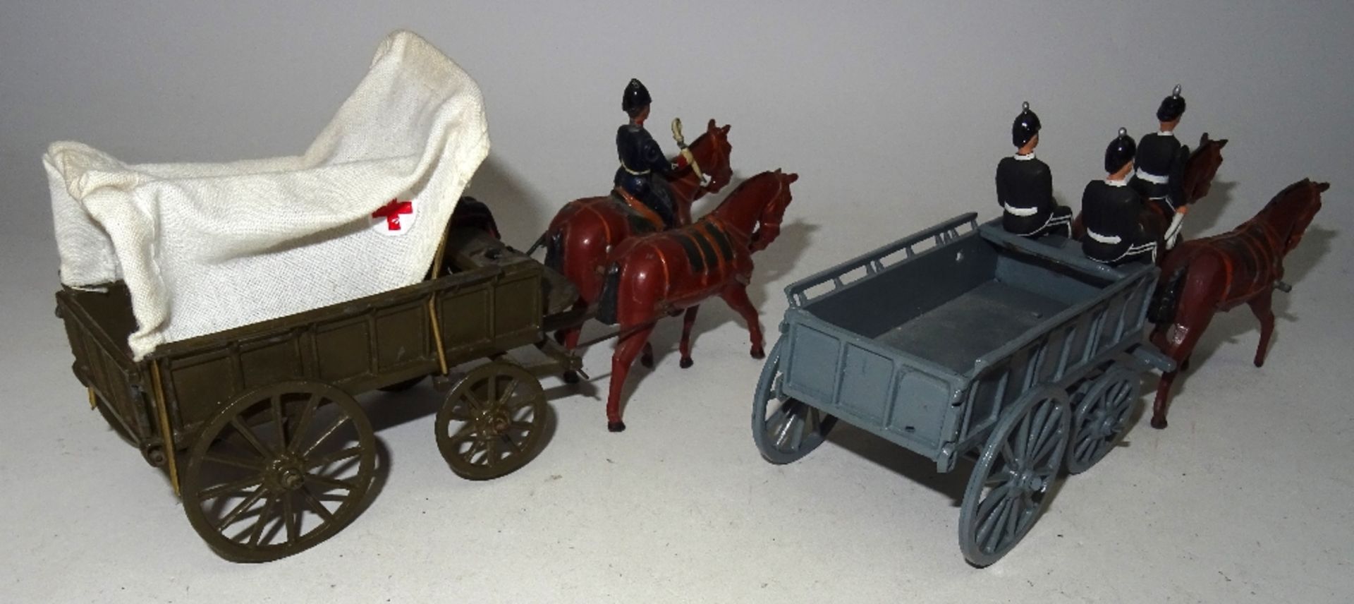 Britains repainted two sets 146, Army Service Corps two horse Supply Wagon - Image 3 of 4