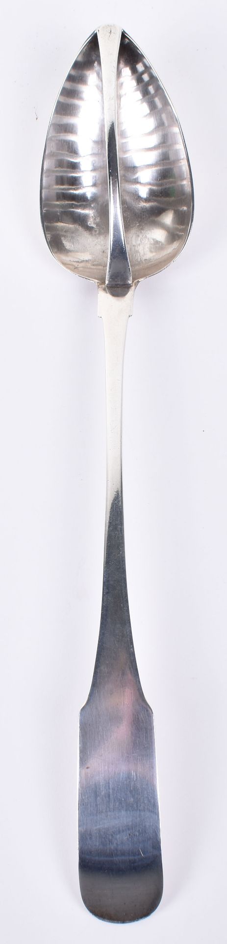 An Irish George III silver fiddle pattern straining spoon, Dublin 1807 by Richard Sawyer, 34cm - Image 2 of 6
