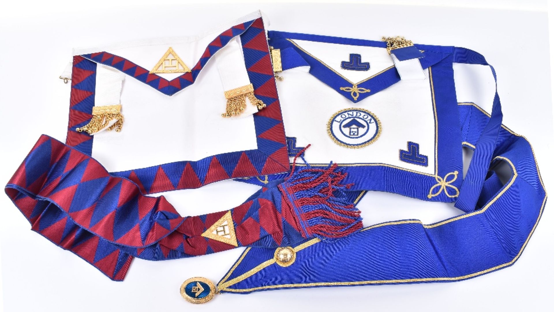 A mixed lot of Masonic items including a silver and enamel medal for Archway Lodge 1977-78 - Image 4 of 4
