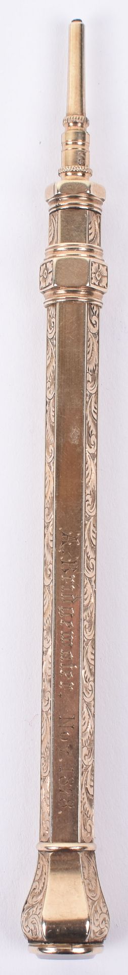 A Victorian gold pencil - Image 2 of 4