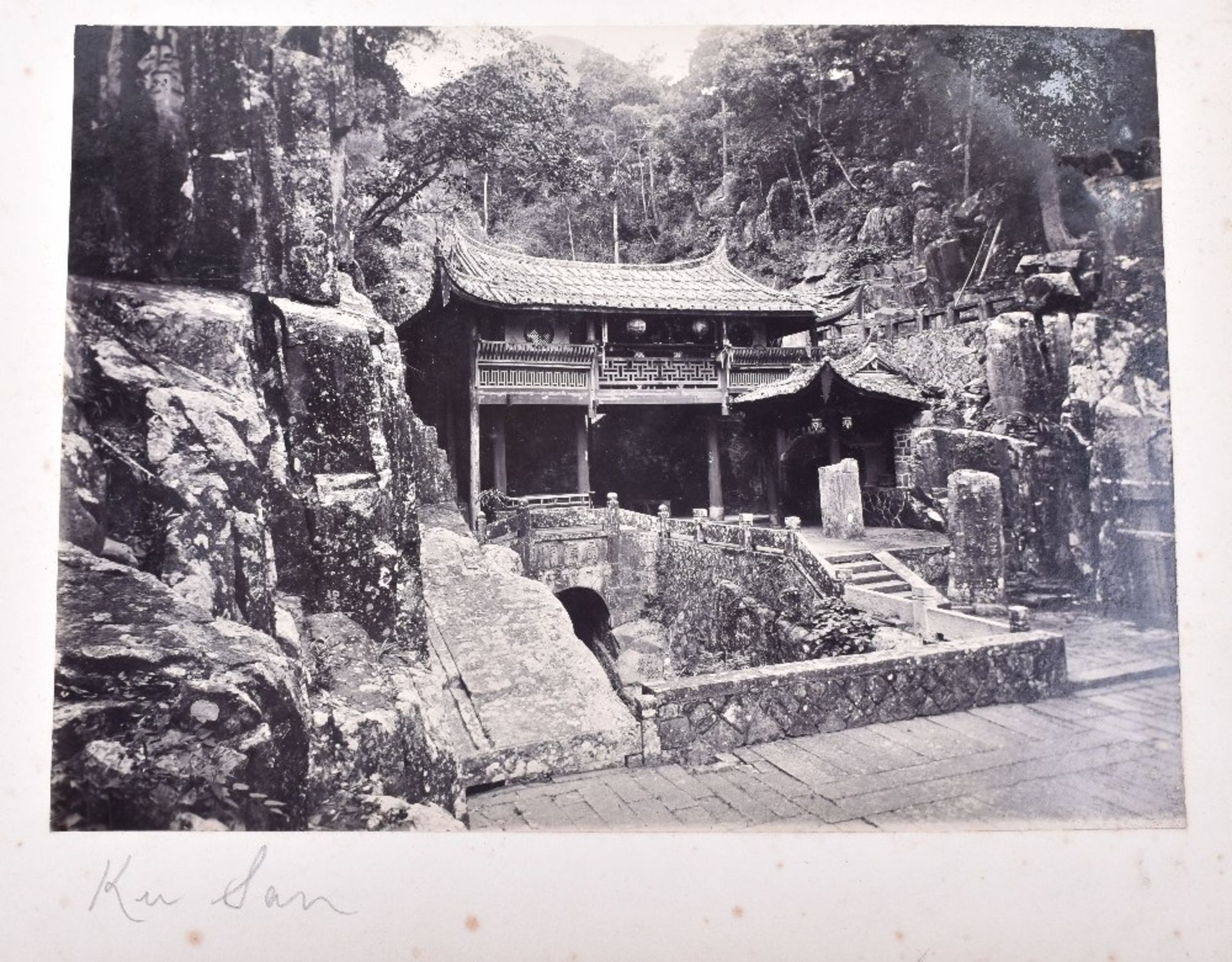 Important Pair of Chinese Photograph Albums circa 1900 - Image 6 of 73