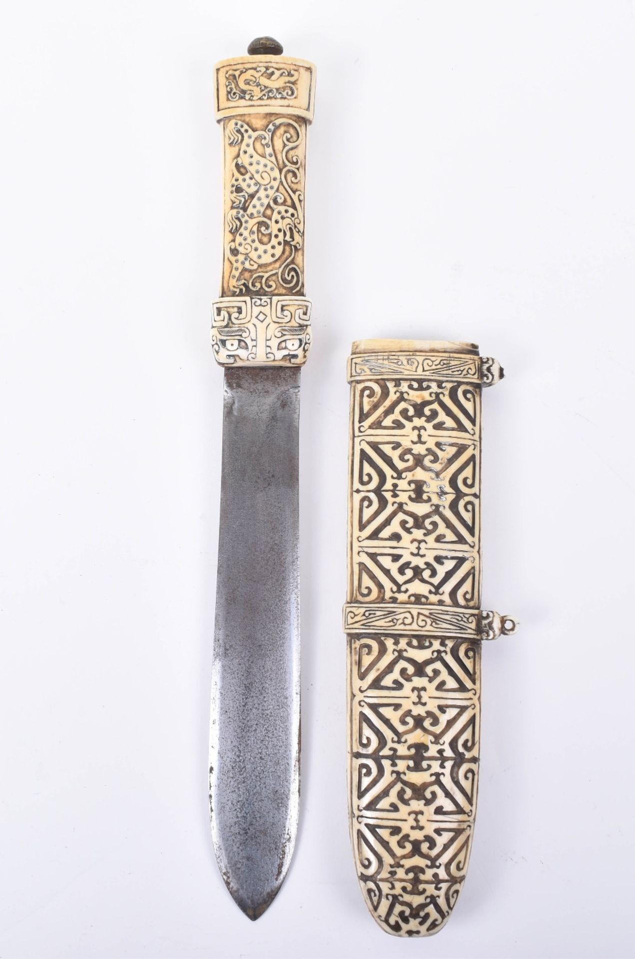 ^ Good Quality and Very Unusual Chinese Carved Ivory Dagger, 19th Century or Earlier