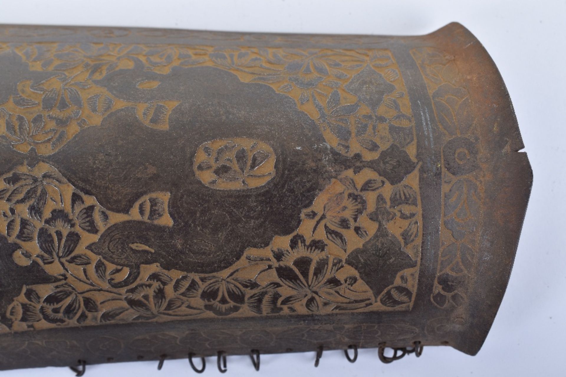 A Persian Iron Arm Guard Bazu Band, Qjar Dynasty - Image 7 of 12