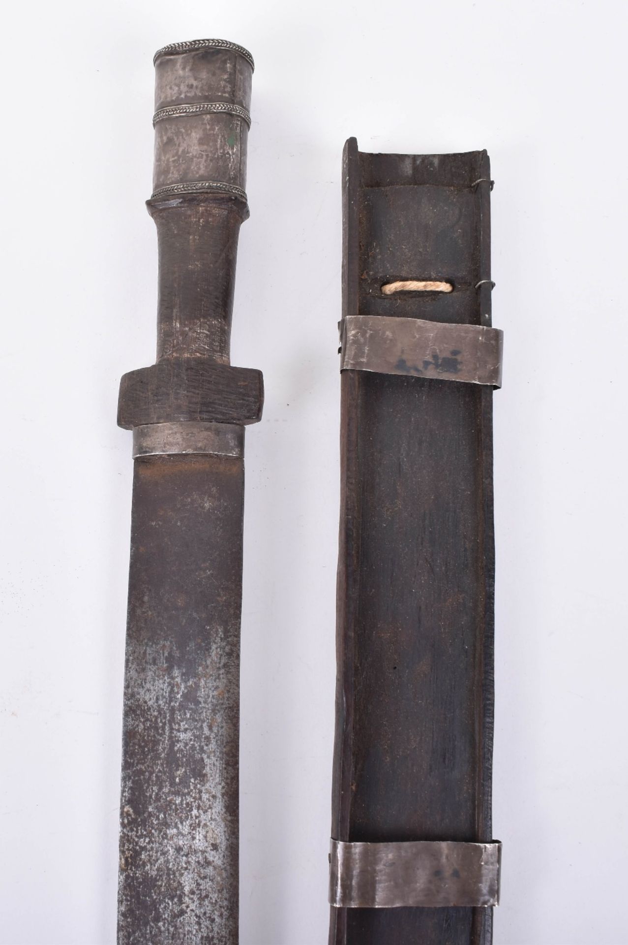 Bhutanese Short Sword - Image 2 of 14