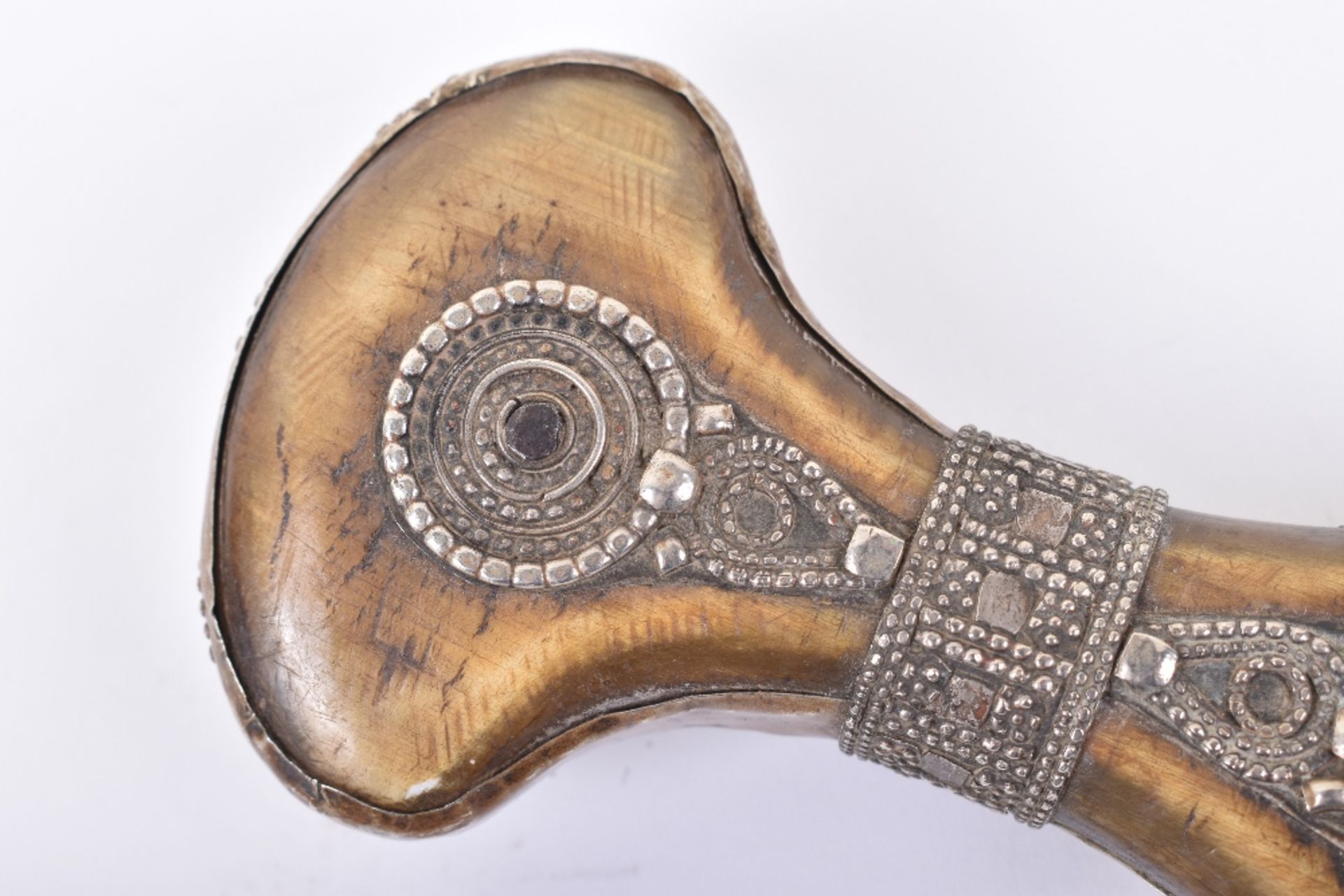 Large Arab Dagger Jambya Probably from the Hadhramaut - Image 14 of 17