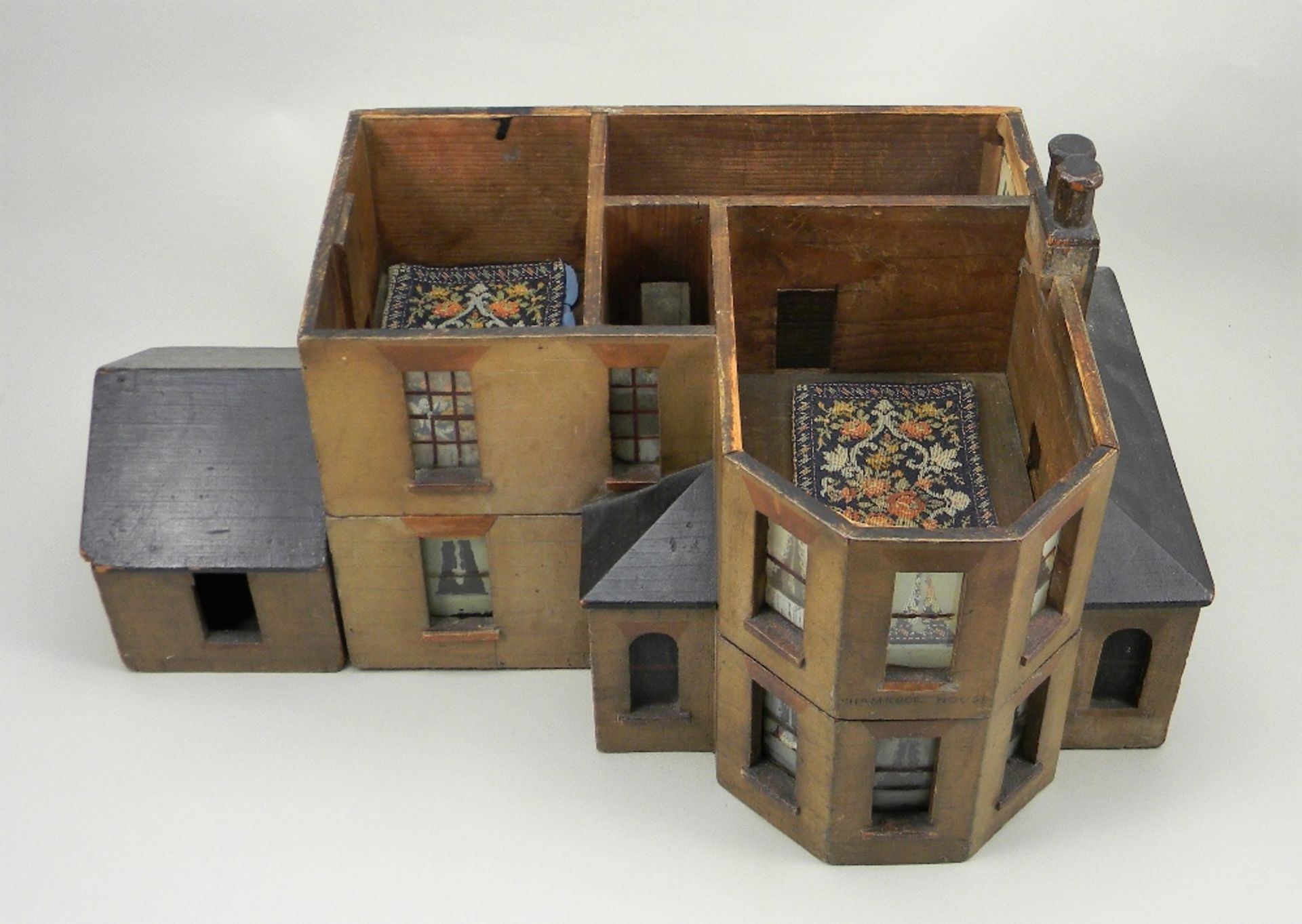 ‘Shamrock House’ a fine and early wooden dolls house model, probably Irish, late eighteenth century, - Image 3 of 7