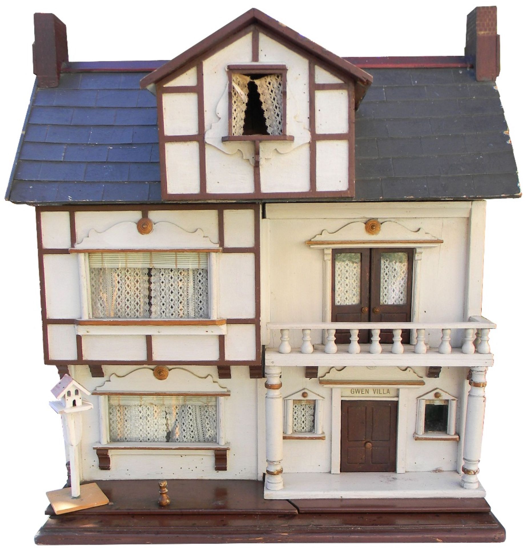 ‘Gwen Villa’ Lines Bros Ltd painted wooden dolls house similar to ‘The clock House’ model: 34, with