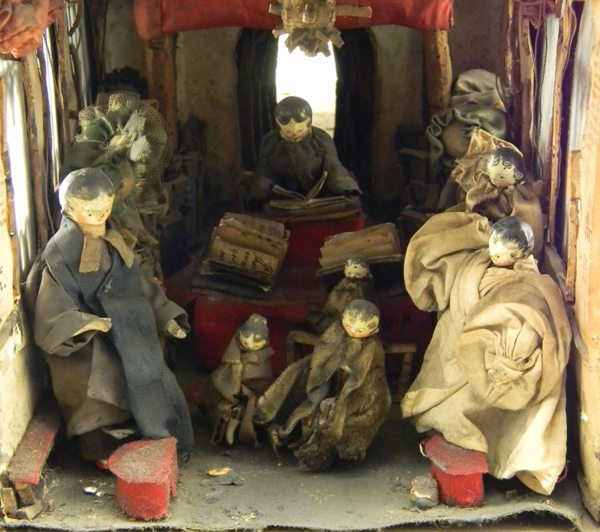 Rare and early cork model of a church with Grodnertal wooden dolls, circa 1825, - Image 4 of 4