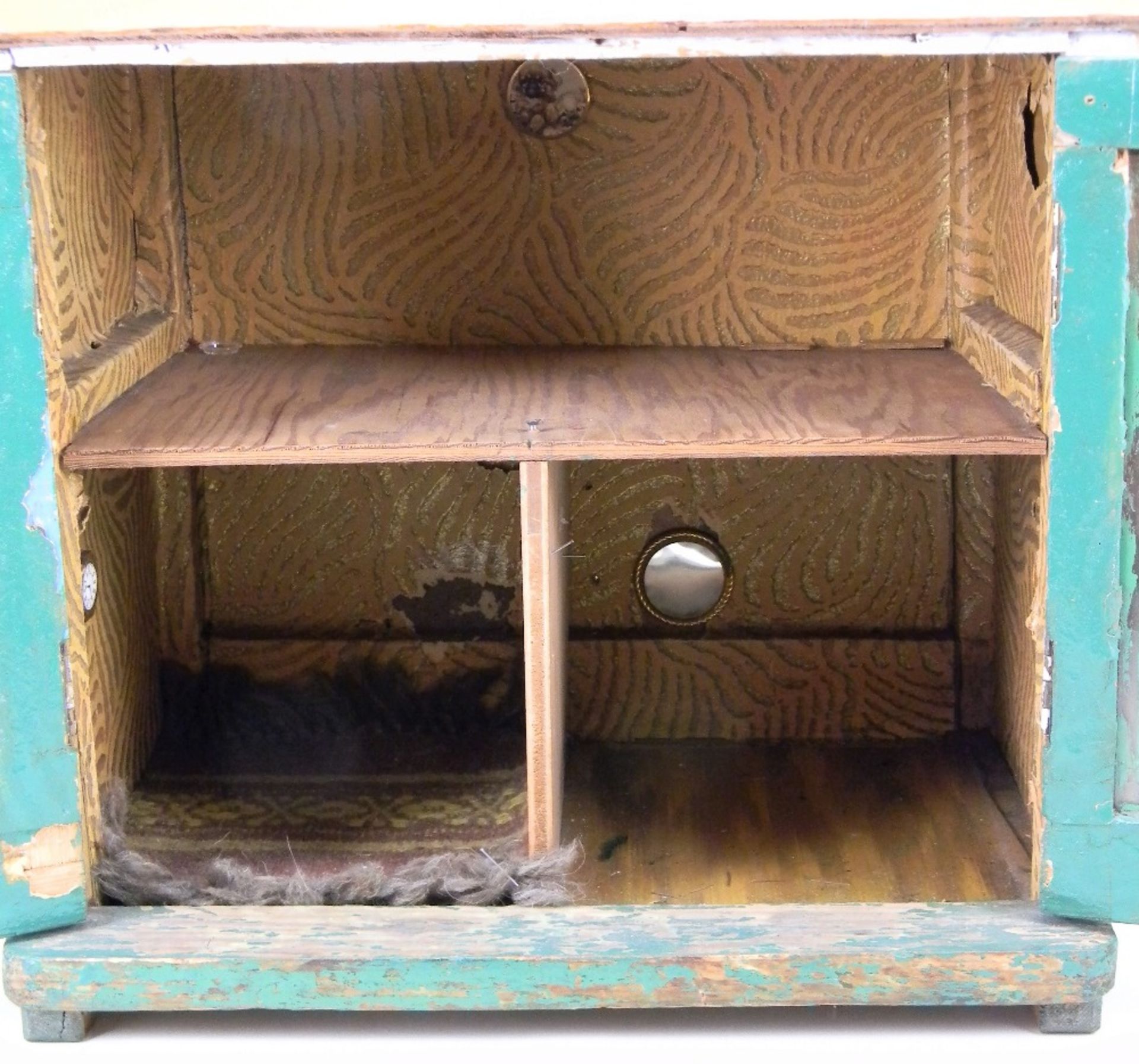 A simple painted wooden dolls house, English early 20th century, - Image 2 of 2