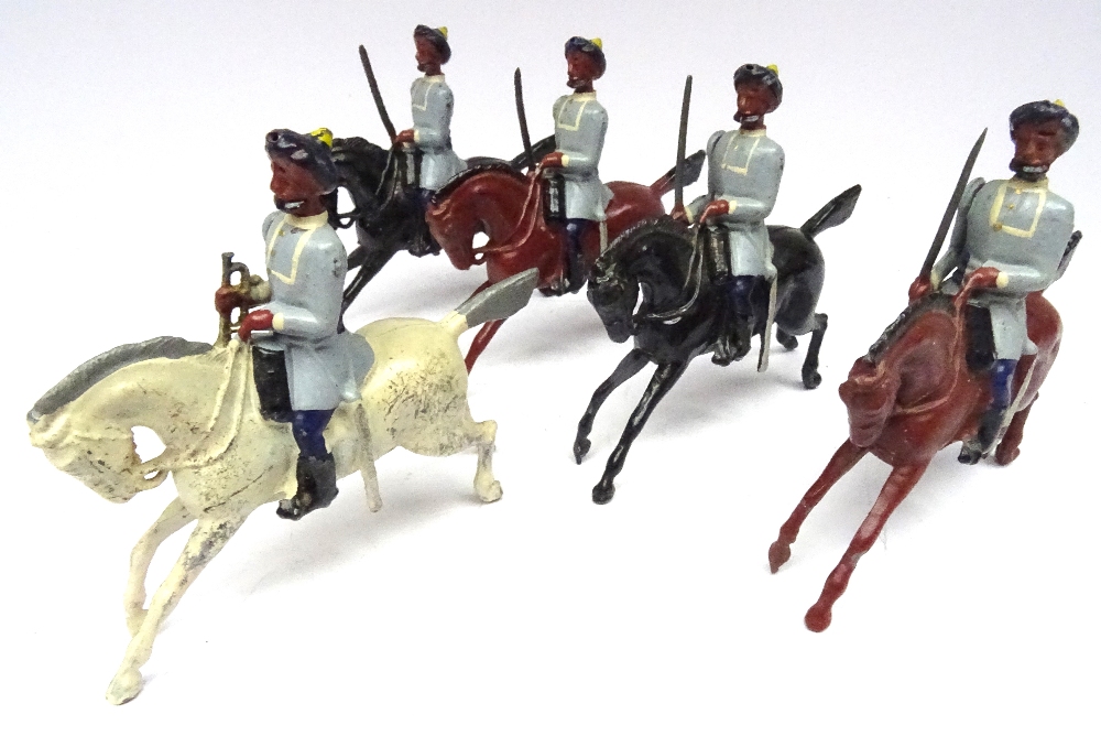 Britains set 45, 3rd Madras Light Cavalry - Image 2 of 4