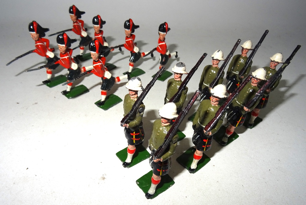 Britains set 11, Black Watch charging - Image 5 of 5